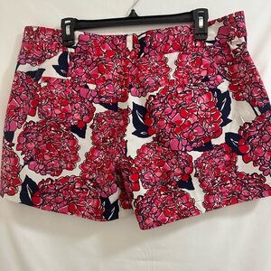 Vineyard Vines floral shorts